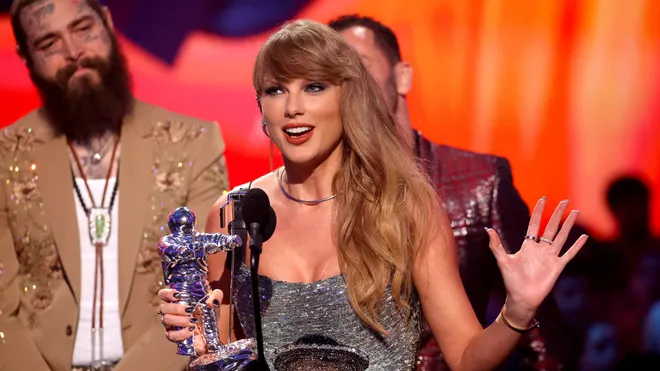 Taylor Swift domina los MTV VMAs 2024 y se lo lleba todo!